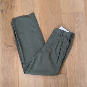 Aritzia Effortless Pants - Peachy Twill